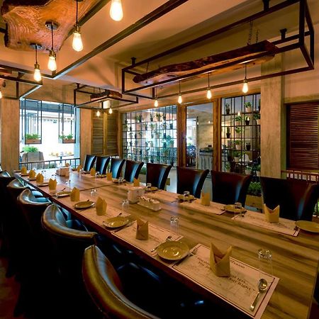 Hotel Kinara Grand Hyderabad Eksteriør billede